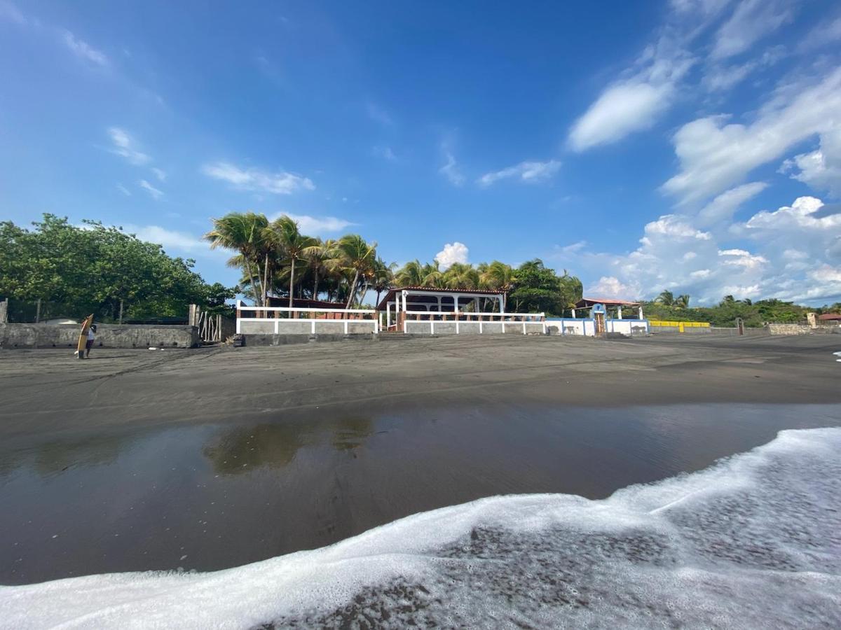 Solid Surf Camp Hostel Nicaragua Transito Exterior foto