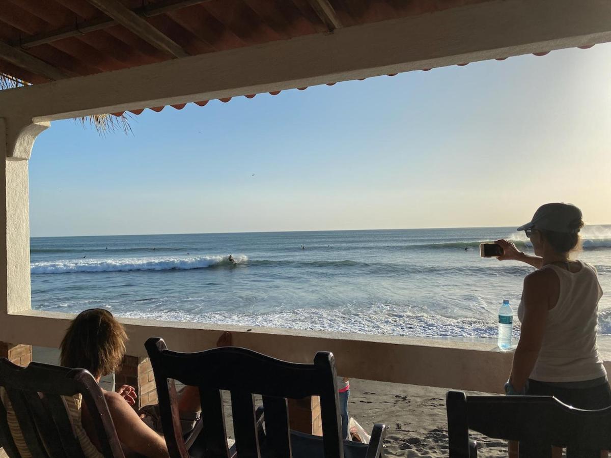 Solid Surf Camp Hostel Nicaragua Transito Exterior foto